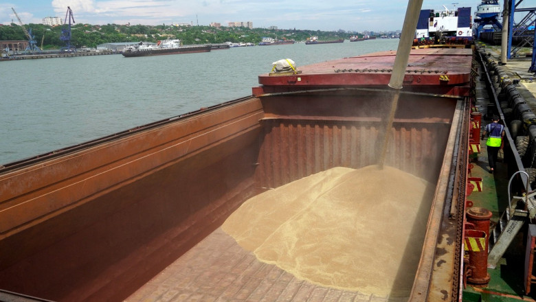 Exporturile de produse agricole ucrainene s-au injumatatit de la inceputul razboiului Imagine