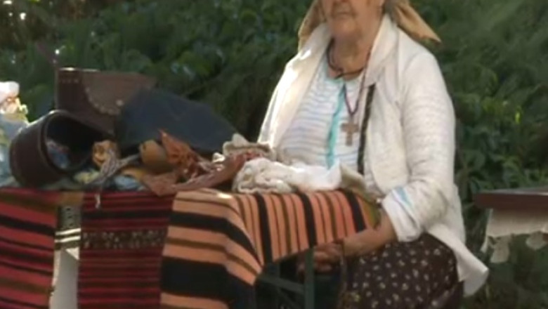 Expozitii, targ de icoane si muzica traditionala, la Zilele Muzeului Taranului roman Imagine