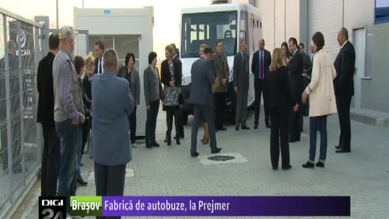 Fabrica de autobuze, la Prejmer Imagine