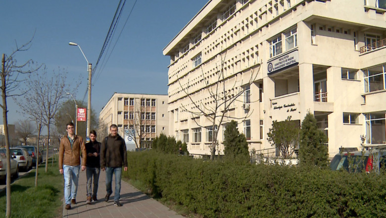 Facultate de Informatica special creata la Iasi pentru profesorii care vor dubla specializare Imagine