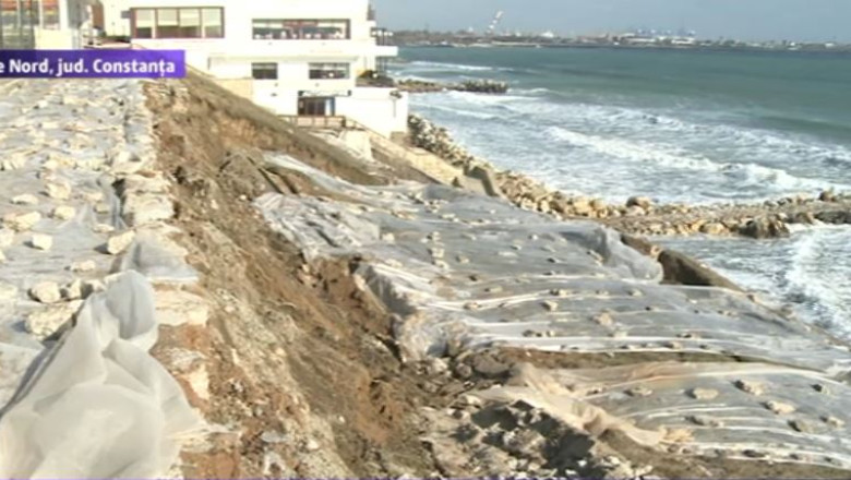 Faleza din Eforie Nord s-a surpat in timpul lucrarilor de consolidare Imagine
