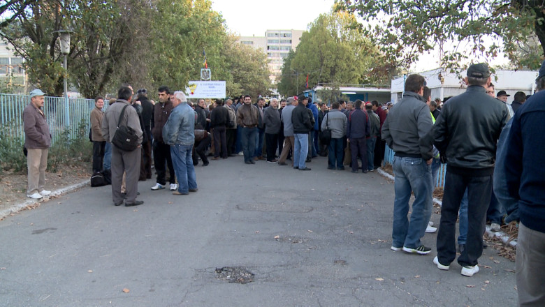 Falimentar, CET Oradea da prime de Paste. Angajatii au primit deja 400 de lei pentru sarbatori Imagine