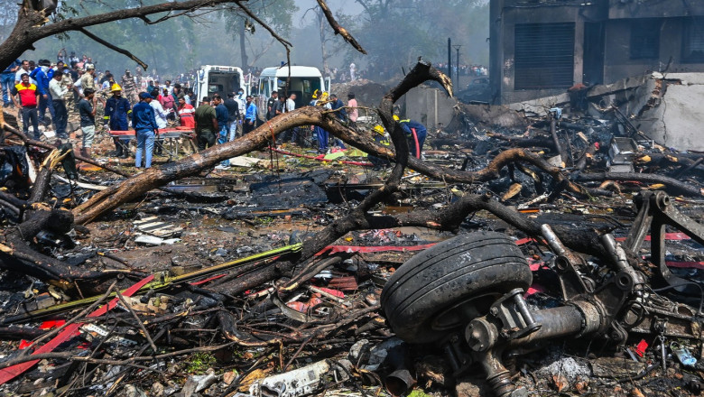 Familii ale unor victime ale accidentului Air India dau in judecata firmele Boeing si Honeywell Imagine