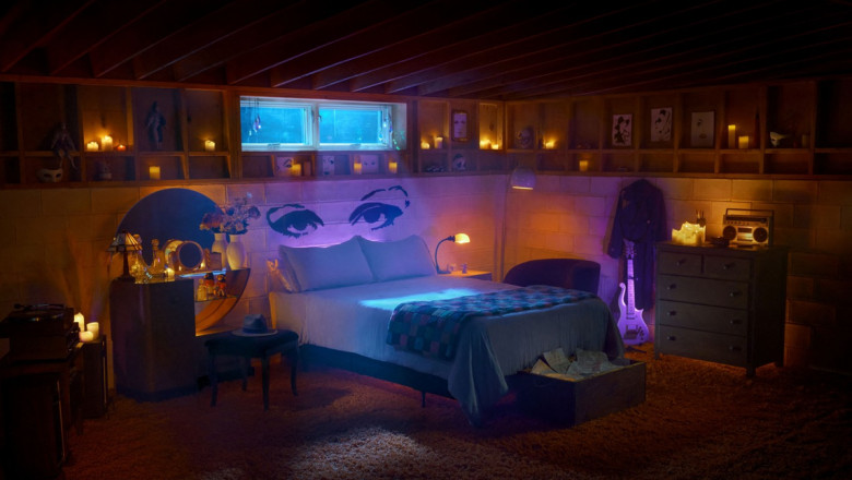 Fanii lui Prince pot petrece acum o noapte in casa Purple Rain. Ce surprize ii asteapta pe admiratorii superstarului Imagine