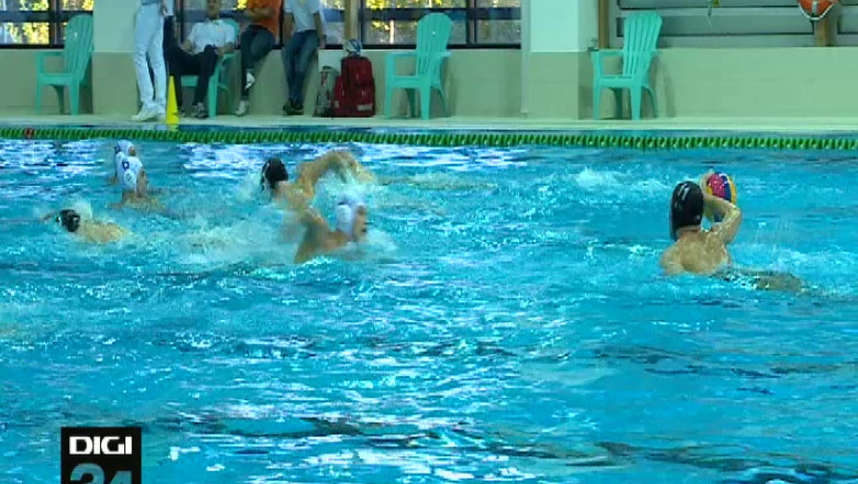 Fara emotii in bazin Imagine