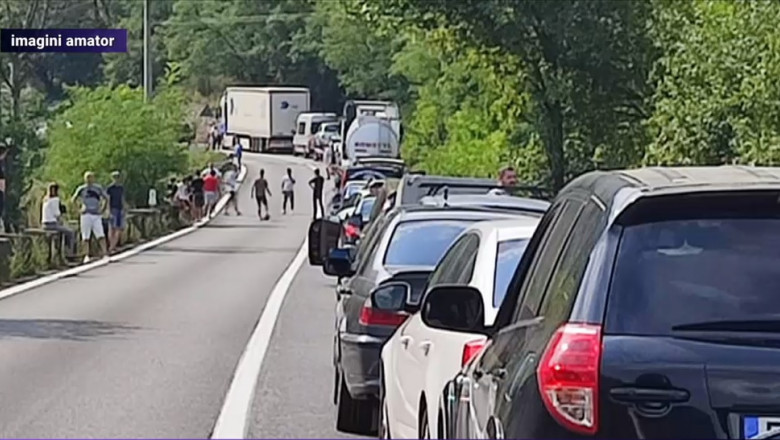 Fara semafoare pe Valea Oltului pe perioada minivacantei de 1 Mai. Ce restrictii raman in vigoare Imagine