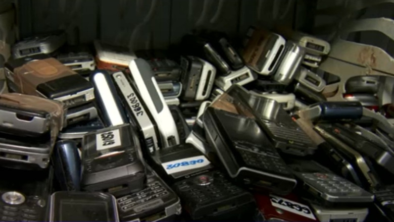 Fara semnal la mobil in 25 de penitenciare din tara Imagine