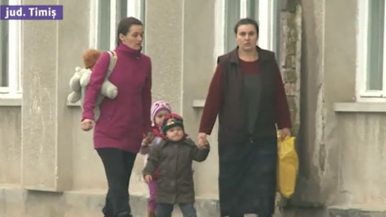 Fara transport scolar la Darova. Cum s-a ajuns la aceasta situatie  Imagine