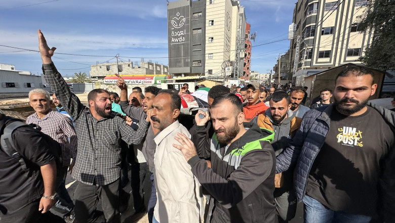 Fasia Gaza: 37 de morti in urma unor atacuri israeliene de duminica noapte si luni, potrivit medicilor palestinieni Imagine