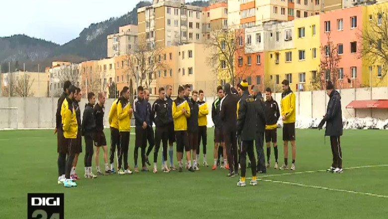 FC Brasov, primul antrenament in 2015 Imagine