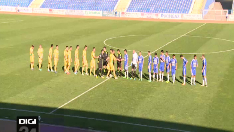 FC Universitatea Craiova isi joaca ultima sansa pentru play-off Imagine