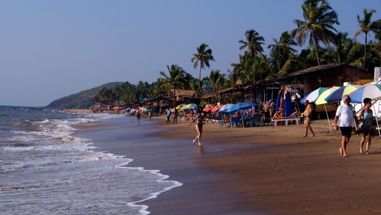 Femeie violata pe plaja de un tanar care oferea masaje contracost turistilor, in India Imagine