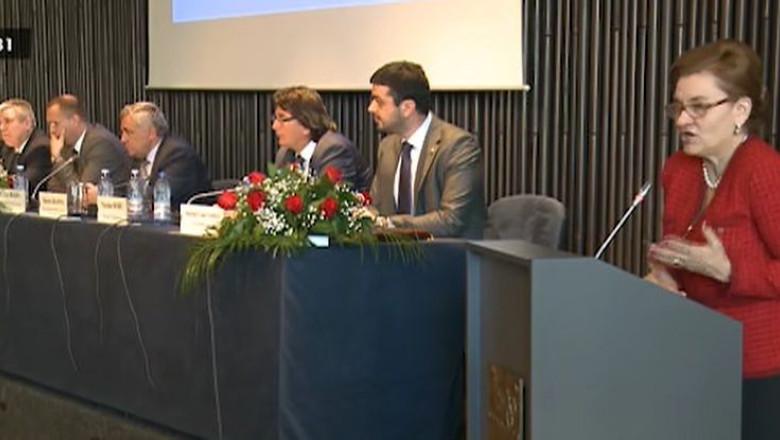 Fermierii din vestul tarii se plang: birocratia, piedica in calea banilor europeni Imagine