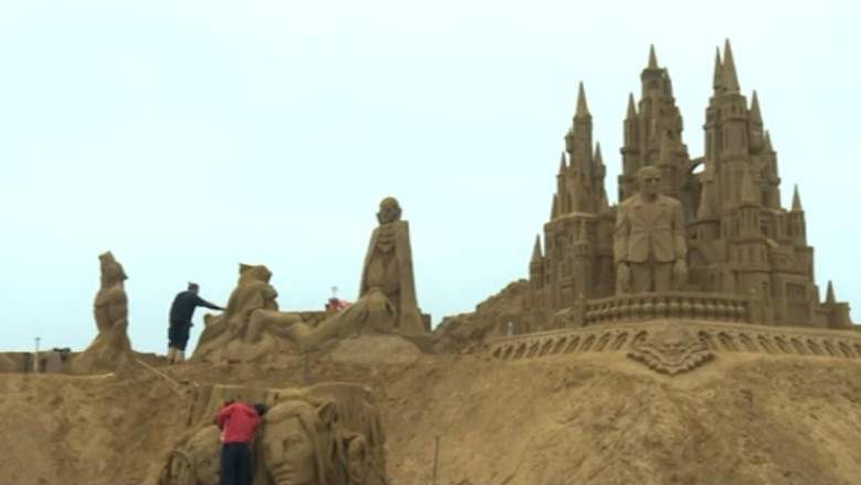 Festivalul sculpturilor in nisip. 30 de sculptori, din 12 tari  Imagine