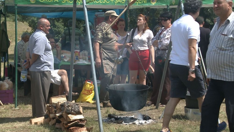 Festivalul vanatorilor la Timisoara. La ceaune, inainte! Imagine