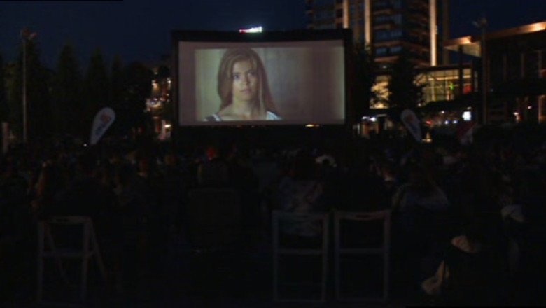 Filmele bune se vad in aer liber, la Iasi. Caravana Metropolis ramane in oras pana pe 29 iunie Imagine