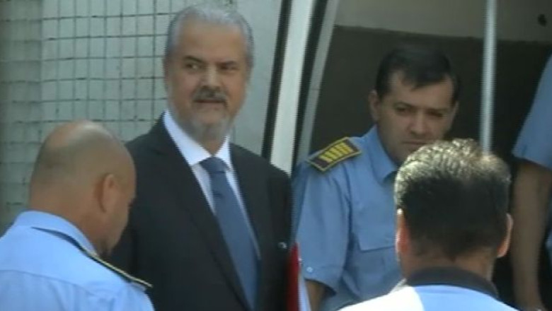 Filmul eliberarii lui Adrian Nastase Imagine