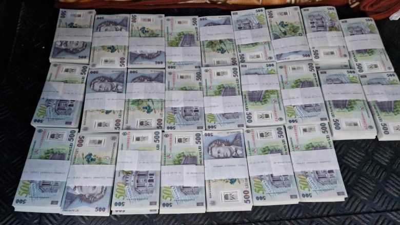 Filmul flagrantului facut de procurorii DNA lui Dumitru Buzatu. Presedintele CJ Vaslui dadea la peste inainte sa fie prins luand mita Imagine
