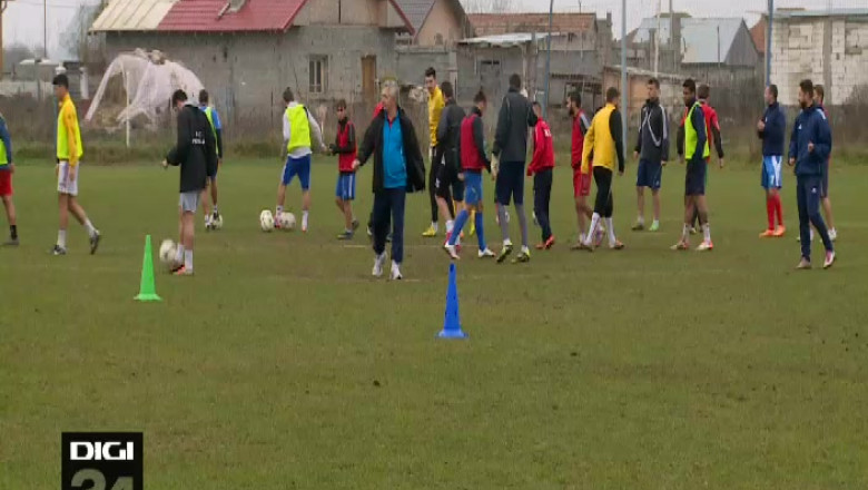 Finalul de tur da sperante pentru retur. Podari are 11 puncte si se claseaza pe locul 13 Imagine