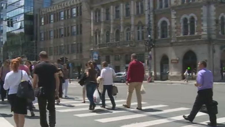 Firme din Oradea si Buzau vor curata strazile Clujului Imagine