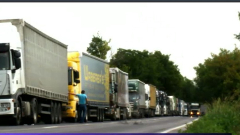 Fiscul vrea sa impoziteze diurnele soferilor. Transportatorii: decizia este abuziva Imagine