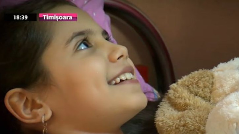 Fiti alaturi de Daria! Fetita sufera de o forma foarte agresiva de cancer Imagine