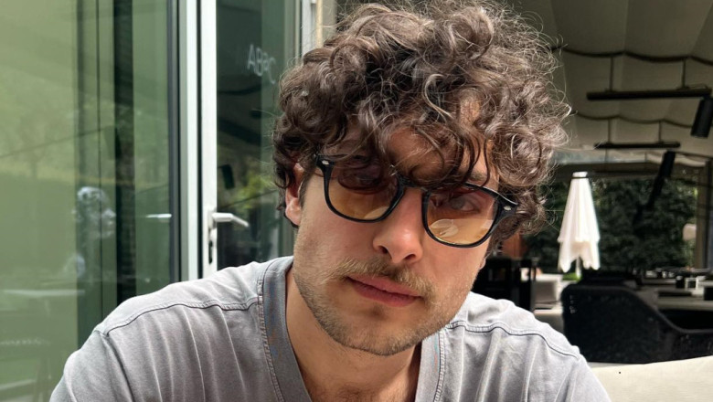 Fiul lui Ilie Dumitrescu a fost arestat. El este acuzat ca a fugit de la locul unui accident rutier, dupa ce a consumat cocaina Imagine