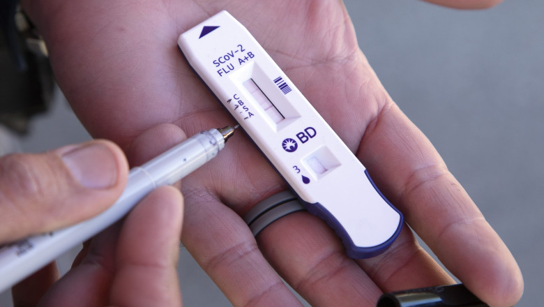 Flurona face prima victima in Romania. O femeie din Iasi a murit dupa s-a infectat simultan cu virusul gripei si Covid-19 Imagine