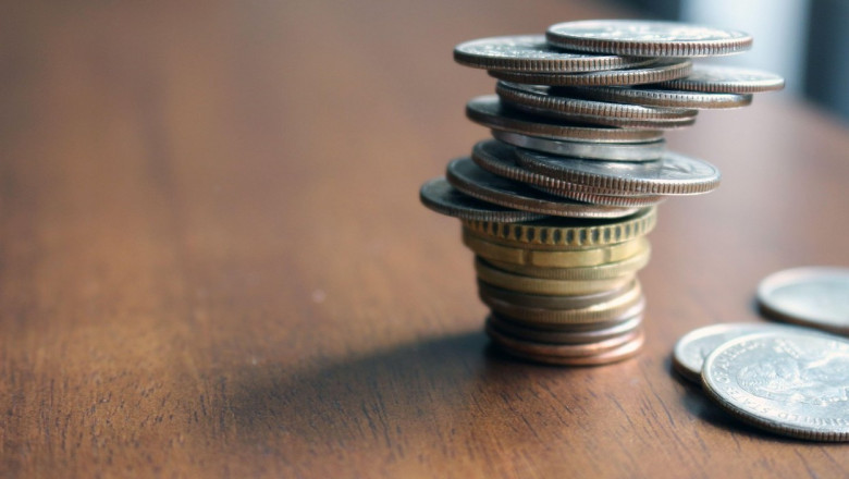 FMI propune ca fiecare tara UE sa aiba un ritm diferit de reducere a datoriei Imagine