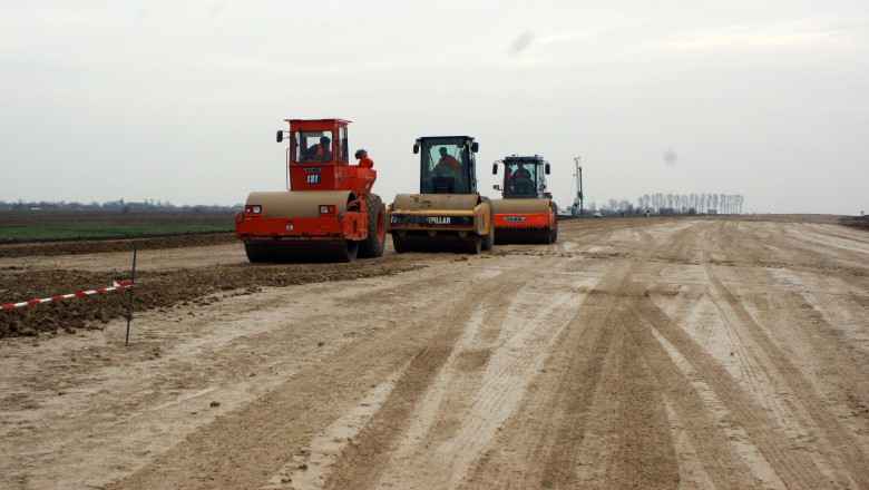 Forfota pe santierele din Romania. Anul incepe cu sperante mari in economie  Imagine