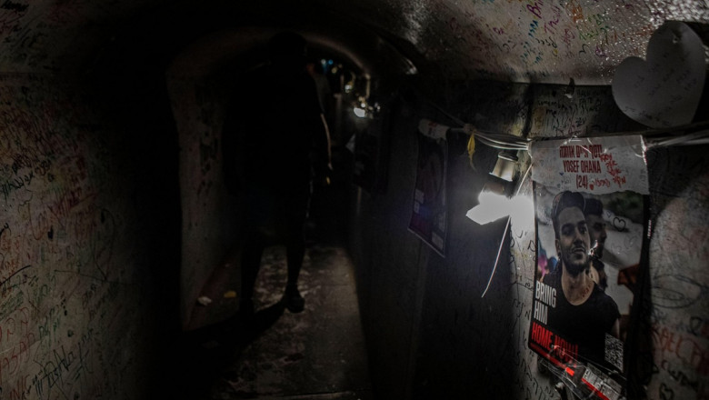 Fortele armate israeliene au distrus in Gaza un tunel de 1,5 kilometri folosit de Hamas ca depozit de arme Imagine