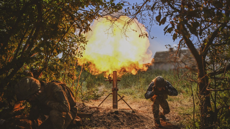 Fortele Kievului avanseaza „incet, dar sigur" pe linia frontului. Ucraina „provoaca pierderi grele inamicului” Imagine
