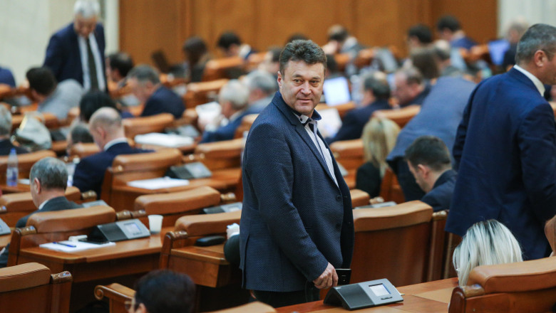 Fost deputat arestat pentru frauda cu fonduri europene pentru o ferma de vaci inexistenta. Prejudiciu de peste 8 milioane de lei Imagine