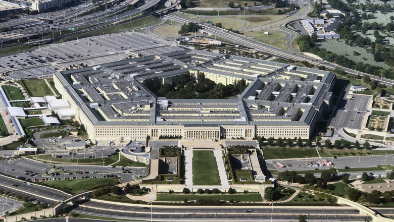 Fost membru US Navy SEAL, dezertor din armata SUA in 2019, ucis in Ucraina. Militarul era decorat pentru servicii in Irak si Afganistan Imagine