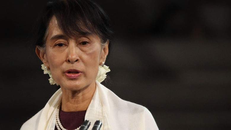 Fosta lidera a Myanmarului a parasit locatia secreta in care era tinuta de junta militara si se afla acum „in izolare in inchisoare” Imagine