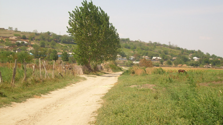 Fosta secretara a Consiliului Local din comuna bihoreana Sanmartin, trimisa in judecata la 10 ani de la comiterea faptelor de care este acuzata Imagine