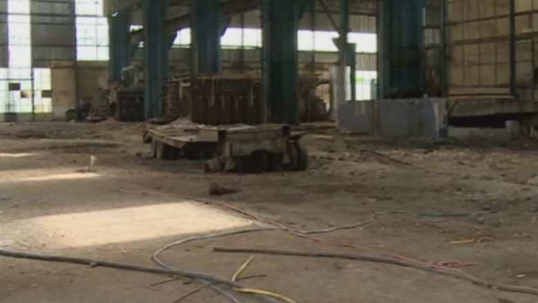 Fostii colosi industriali, in ruina Imagine