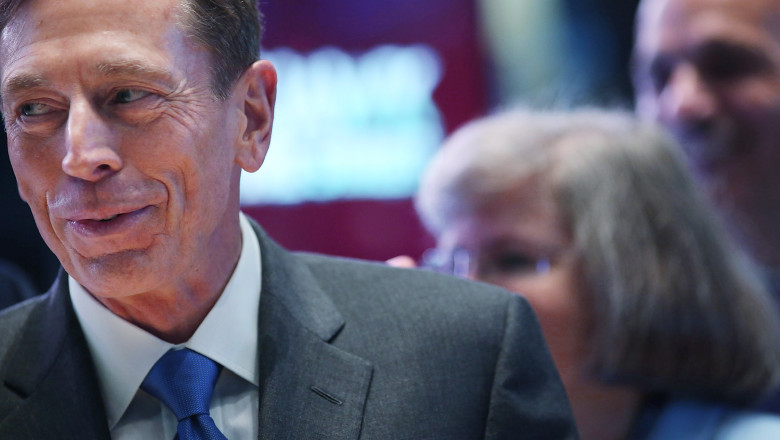 Fostul sef al CIA pledeaza vinovat Imagine