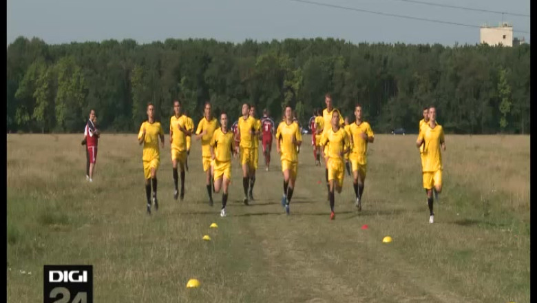 FOTBAL. Arbitrii din trei judete se pregatesc in Baile Felix Imagine
