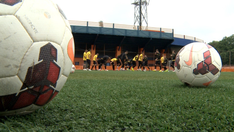 FOTBAL. Calificare istorica pentru bucovineni. Rapid CFR Suceava - Gaz Metan Medias 1-0 Imagine