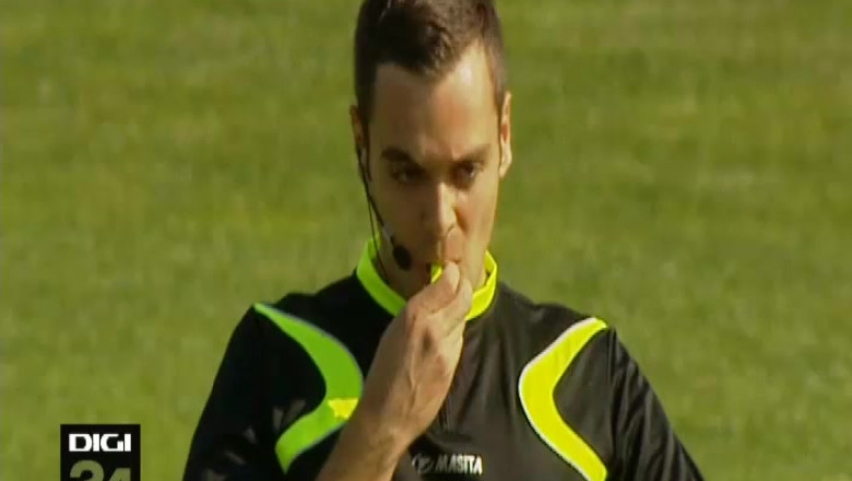 FOTBAL. Campionatul se joaca inca la comisii  Imagine