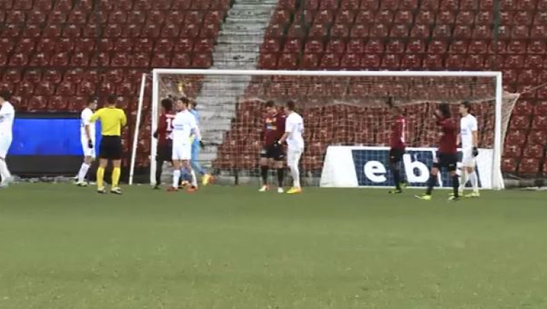 Fotbal. CFR Cluj, invinsa de Sageata Imagine
