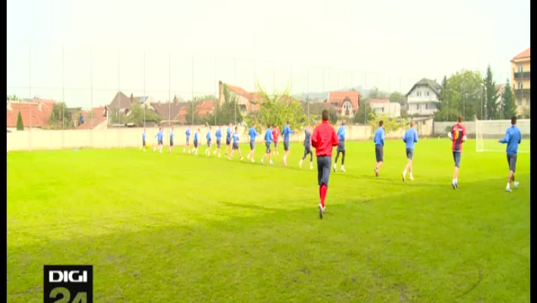 FOTBAL. Derby-ul codaselor, la Oradea Imagine