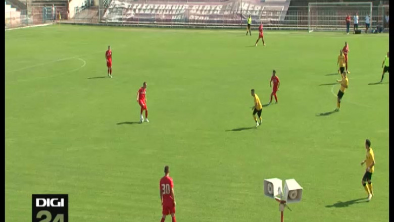FOTBAL. Gata cu amicalele. FC Bihor - CS Osorhei 1-0, in ultimul meci de pregatire Imagine