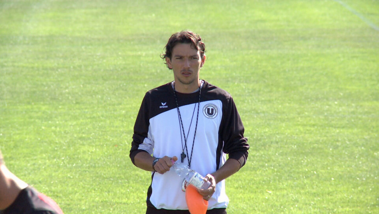 Fotbal. George Ogararu are postul amenintat Imagine