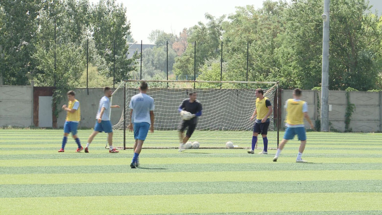 FOTBAL. Incepe reconstructia la Dunarea Imagine