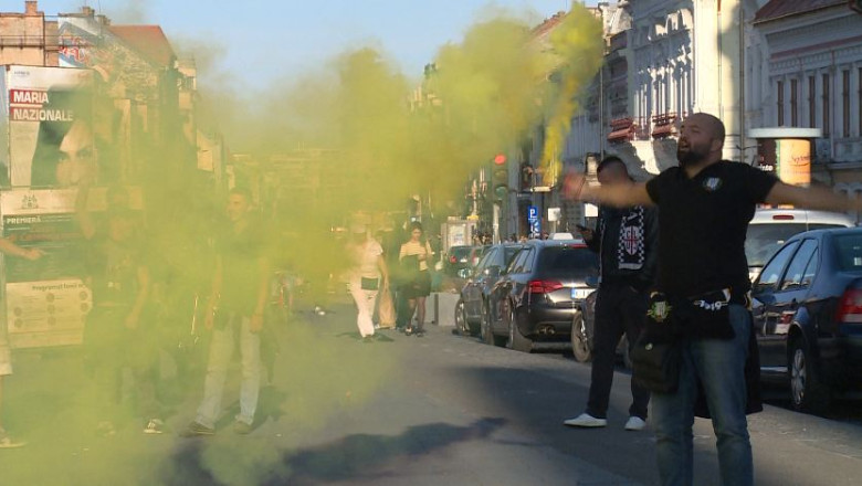 Fotbal. Incidente inainte de derby-ul Clujului Imagine