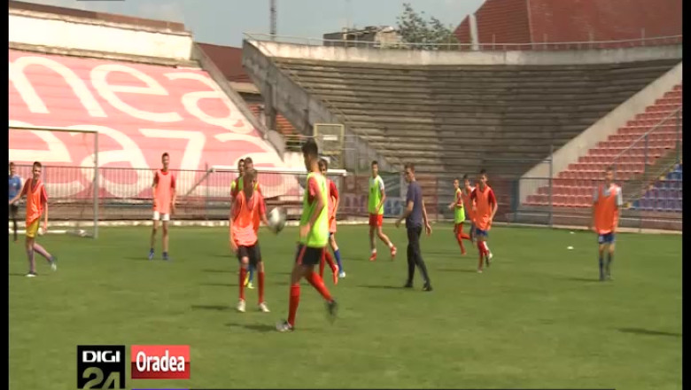 Fotbal: Juniorii oradeni, la mare cautare in Italia Imagine