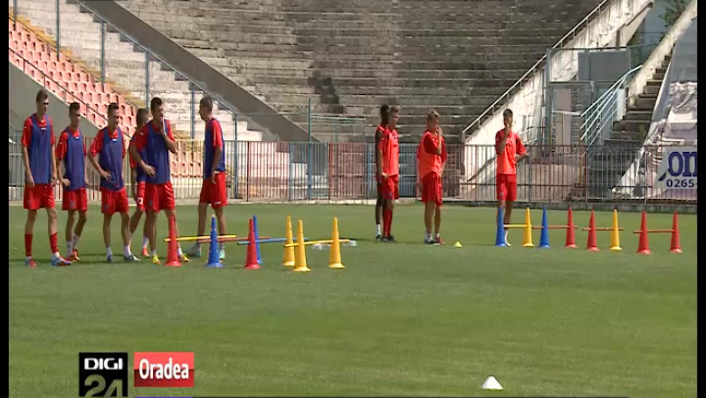 FOTBAL: La FC Bihor se antreneaza doua perechi de frati Imagine