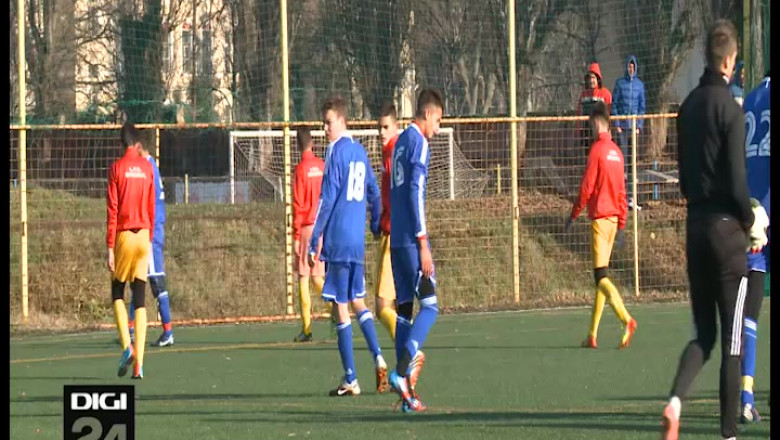 FOTBAL. Oradeanul Bogdan Hodoroaba, ales sa apere la nationala U17 Imagine